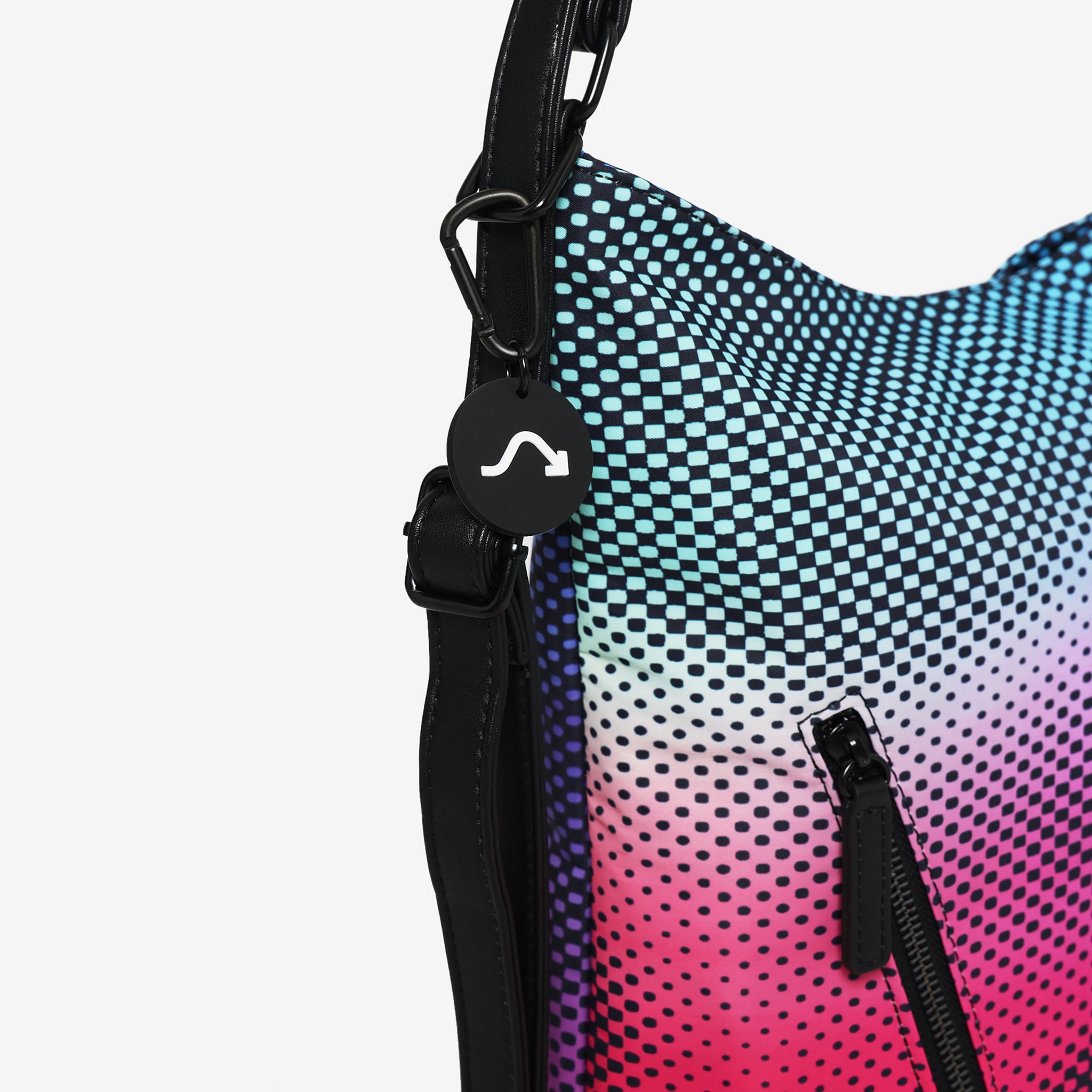 حقيبة توت متوهجة