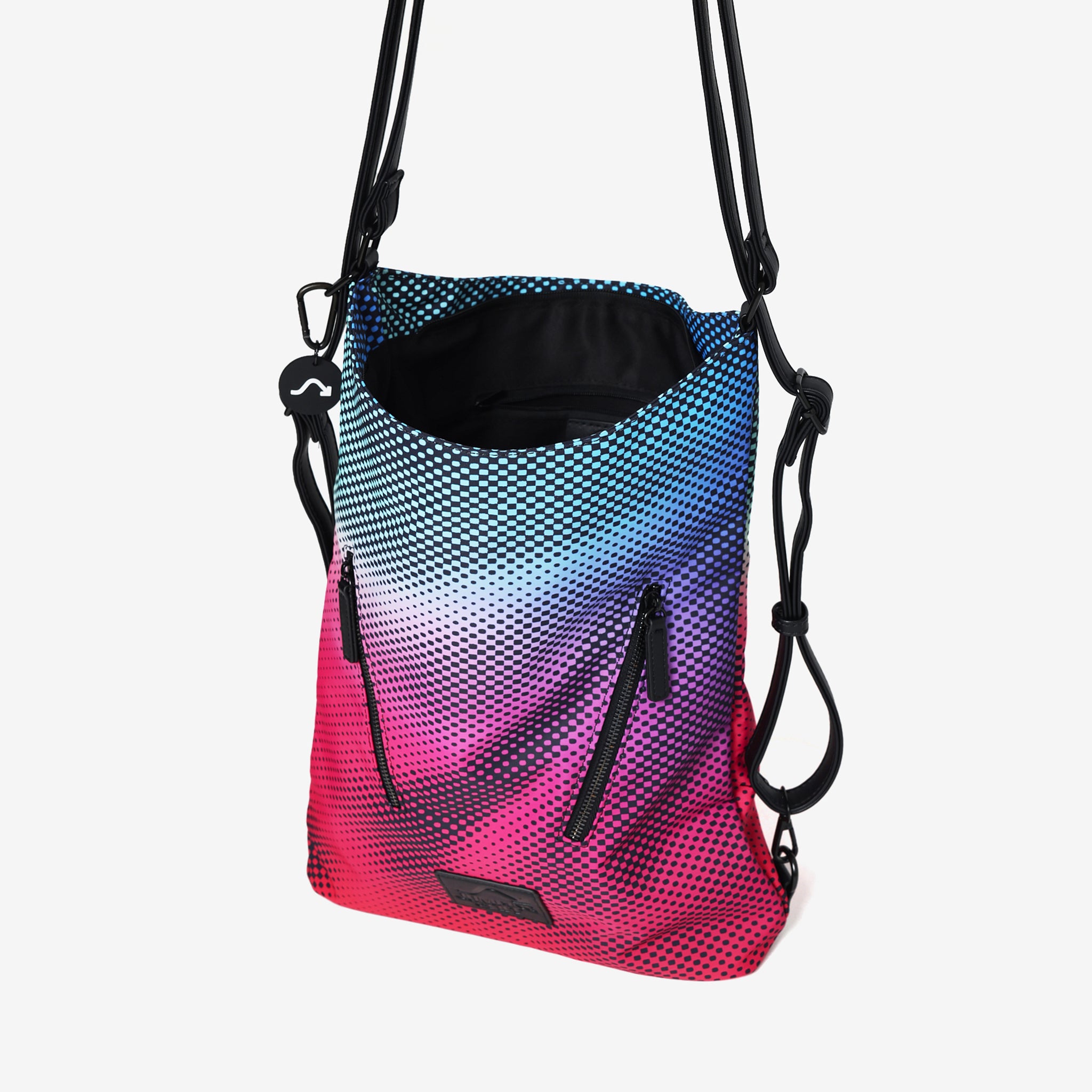 حقيبة توت متوهجة