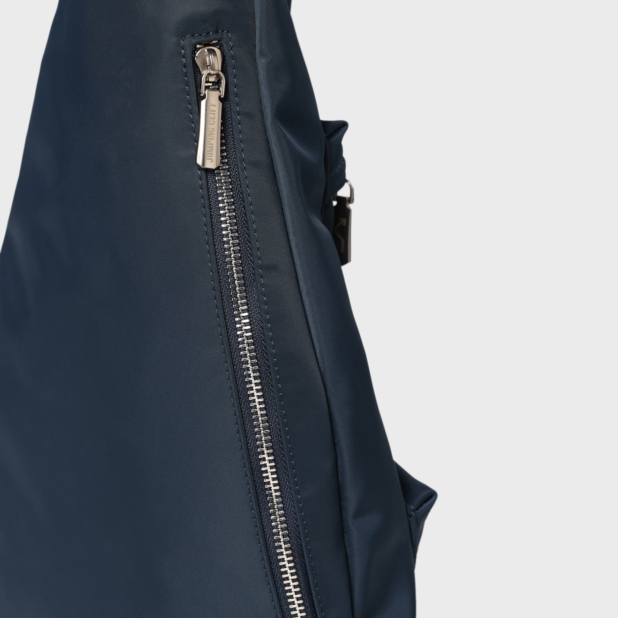 Flow Cross Body Bag